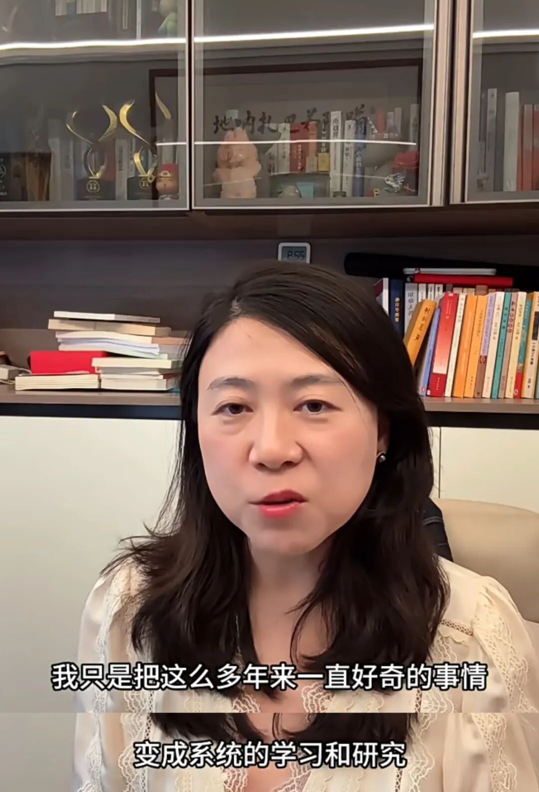 年薪百万留不住？金融女转行实录：学佛、卖课、演短剧……