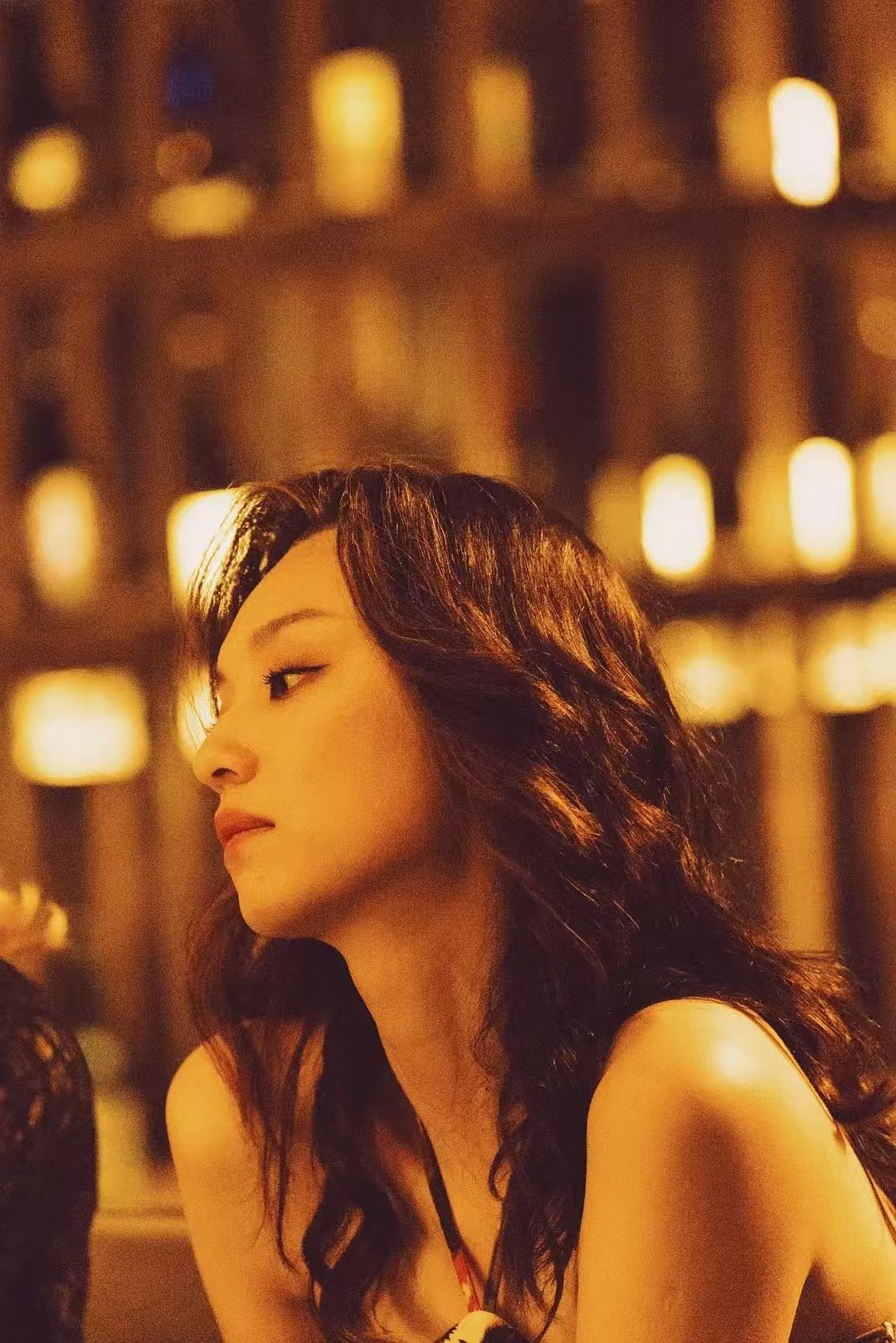 王丹妮饰演Coco。