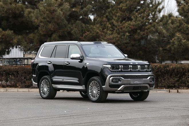 北京越野中大型增程SUV享野700申报：有外挂备胎，可选无人机