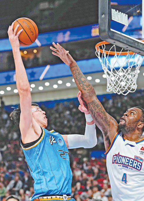 北汽内外开花胜天津