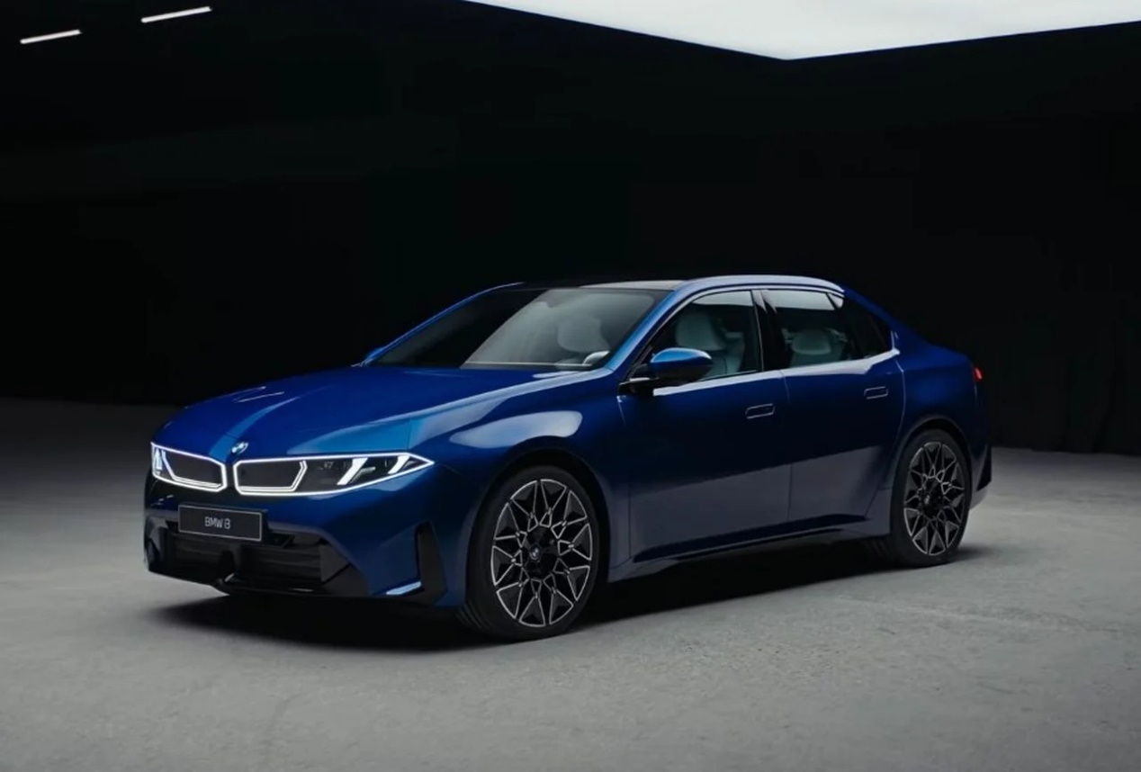 宝马新世代首款轿车全新i3亮相