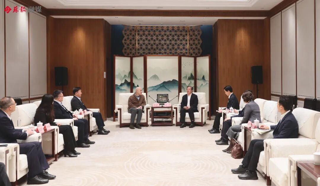 范波会见伟创力集团全球首席运营官陈光辉一行。苏报融媒记者 王亭川/摄