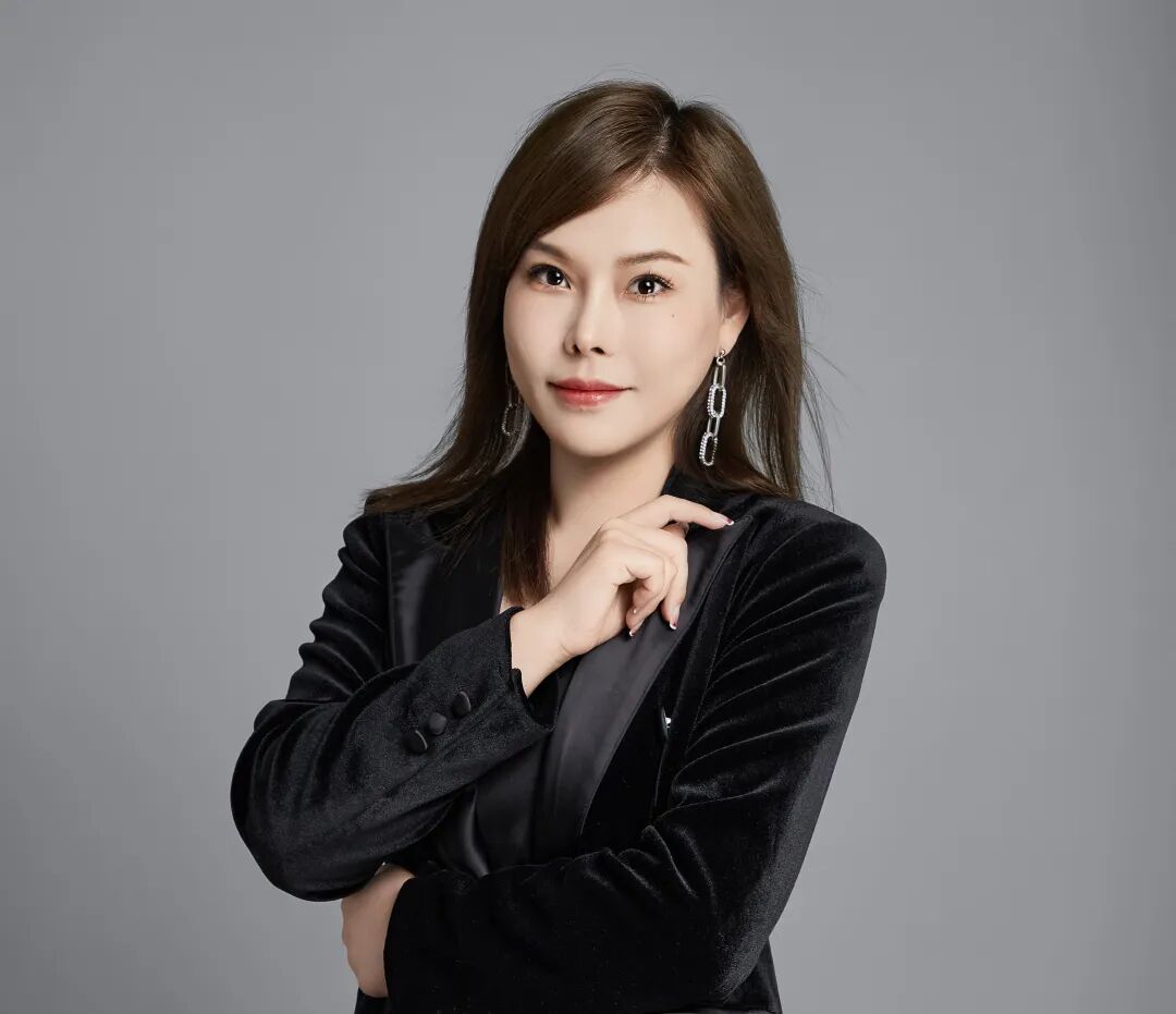 英发睿能执行董事兼总经理张敏