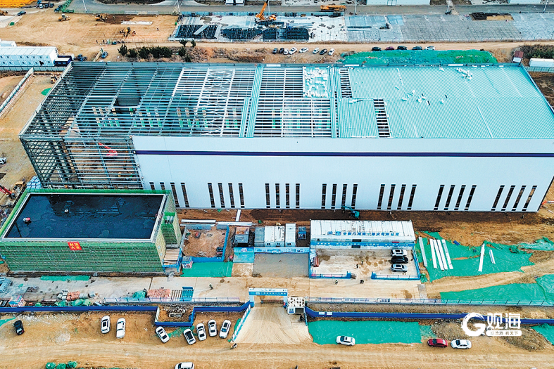 东方电气（青岛）海上风电产业基地项目一期快速推进。