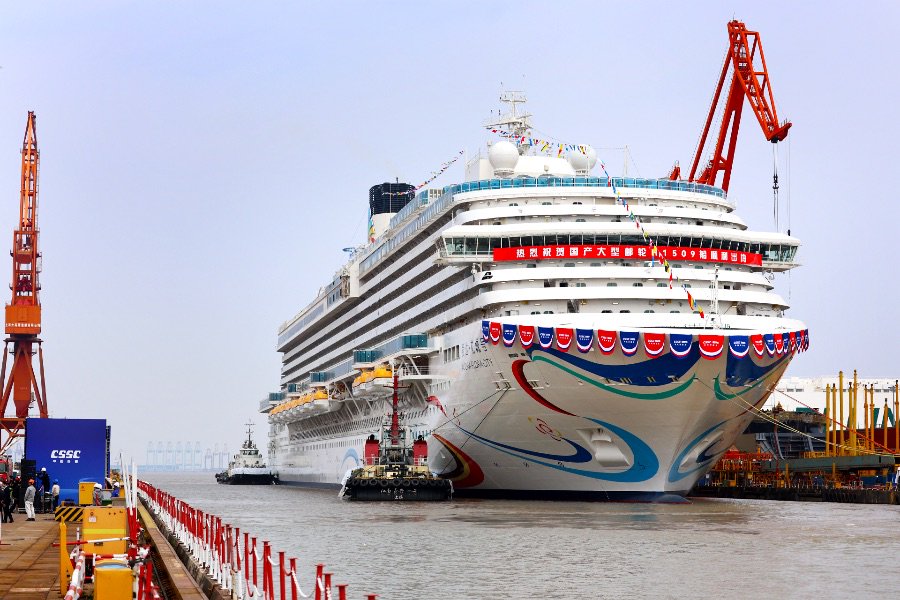 “爱达·花城号”出坞，爱达邮轮供图