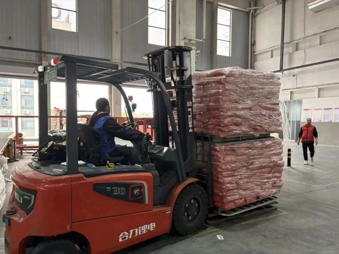 ↑图为位于南和区的河北润沃智慧物流（邢台）产业园义楠供应链仓库。资料图片