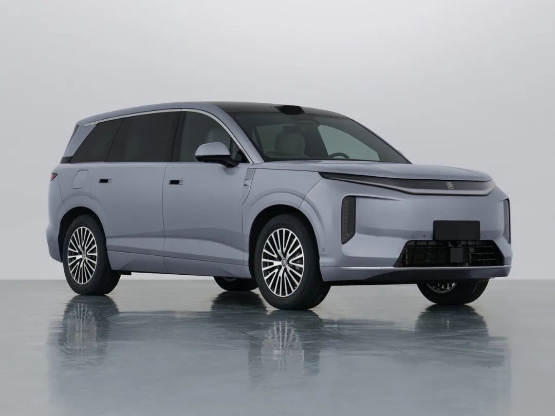 国产旗舰齐上新，配后轮转向+双腔空悬，还有896线激光雷达？