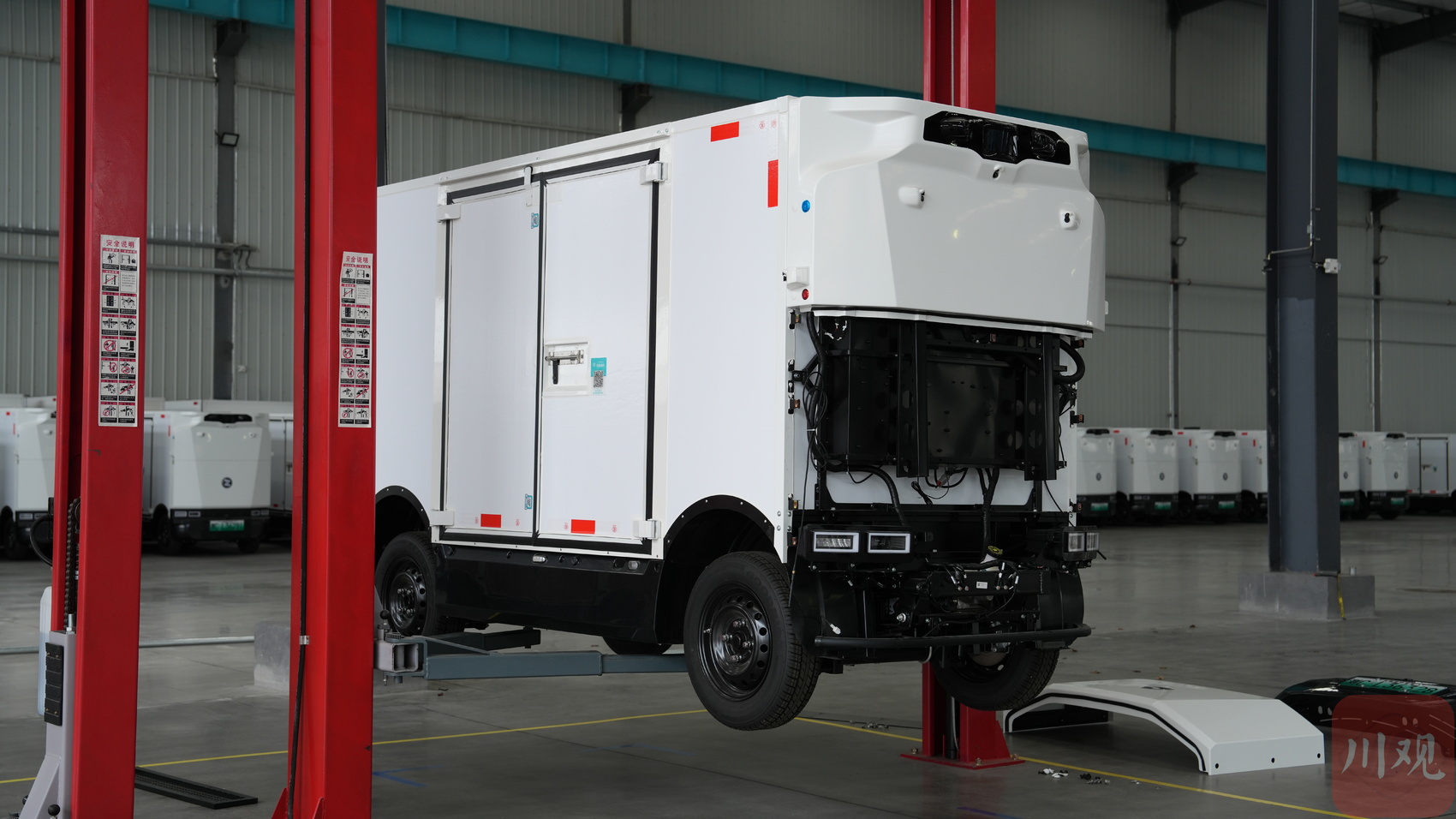 九识（自贡）智能科技有限公司生产车间。