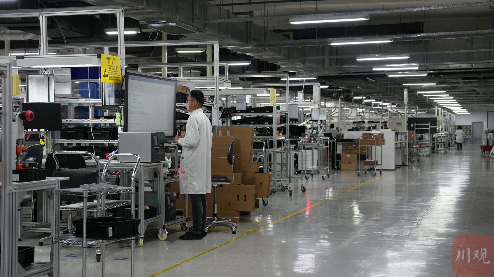 巴鲁夫传感器（成都）有限公司生产车间。