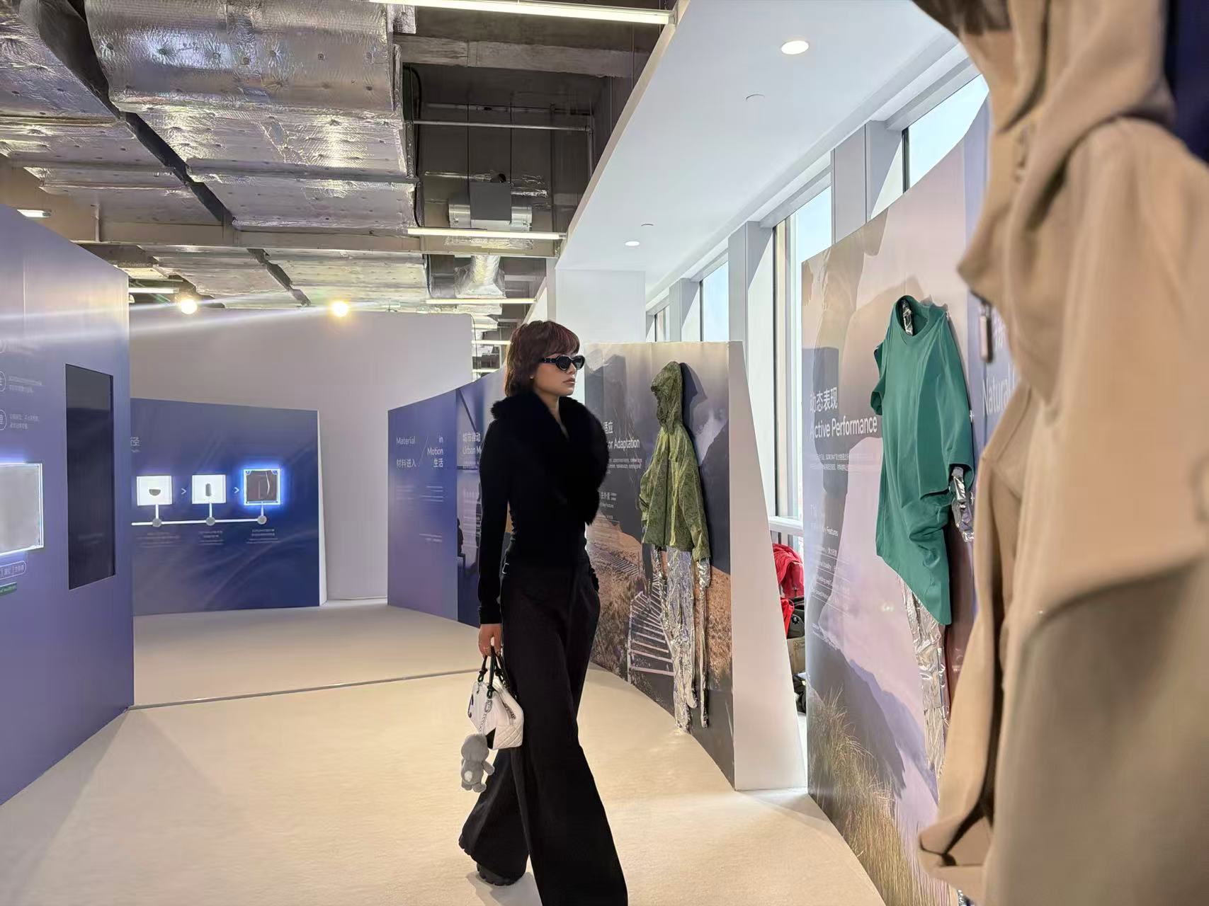 将时尚延伸至大众生活。劳动报记者贡俊祺 摄影