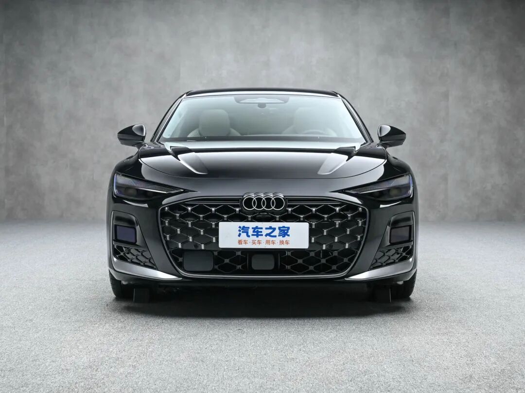 32.29万元起！新一代奥迪A6L上市