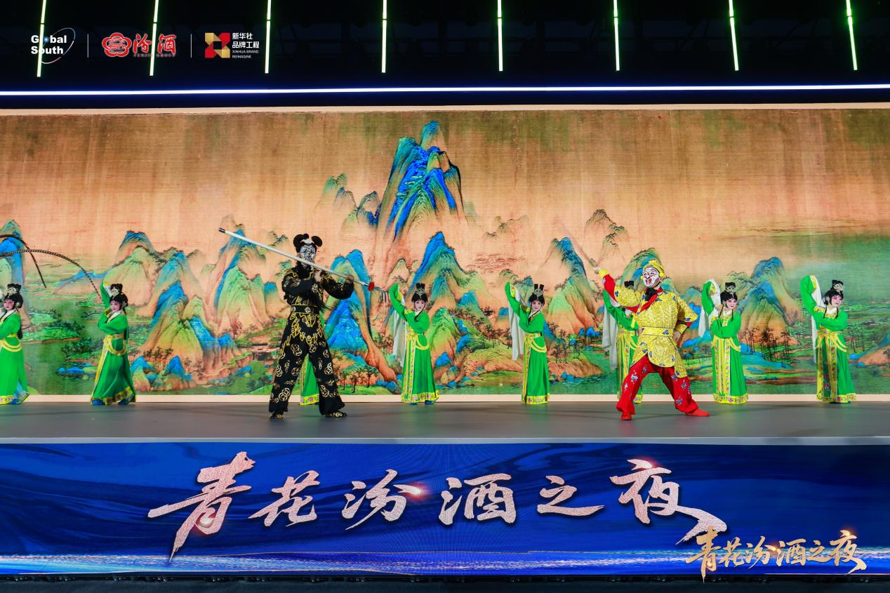 图为《梨园晋韵》戏曲演绎