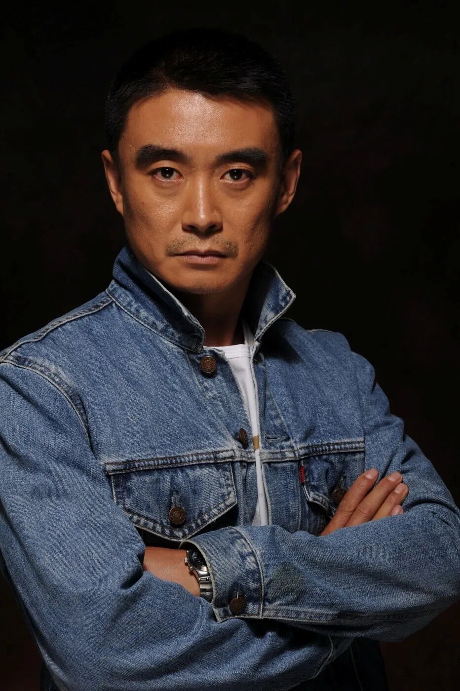 《人民的名义》演员被告上法庭，账户上的钱被冻结！律师：千万别接这种免费的好处