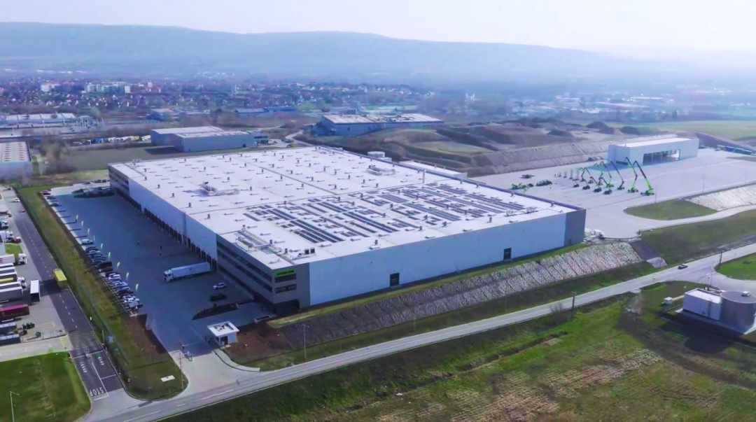 ▲中联重科智能高机匈牙利工厂（一期）