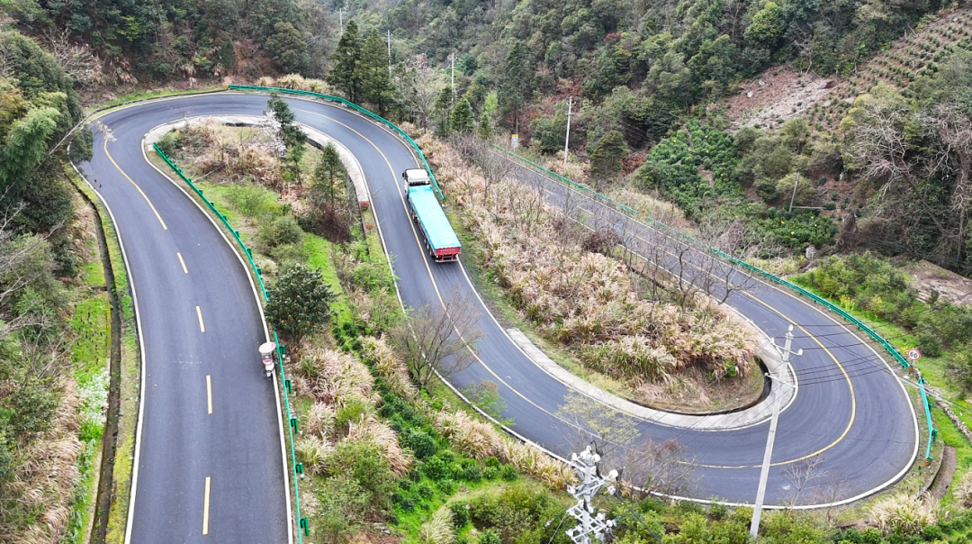 征服黄山路！万里扬首款重卡新能源双电机动力总成山区标定圆满完成
