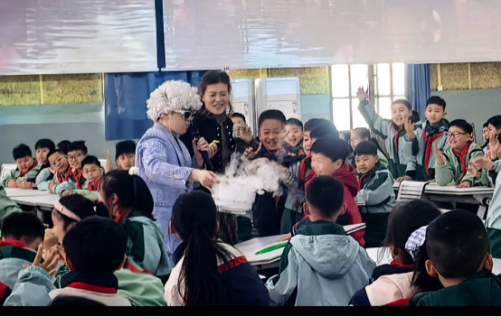 趣味科普课现场，海信冰箱供图