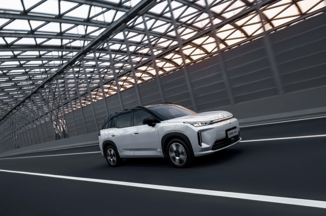 油价暴涨开不起车！埃安i60车主：一个月油费开一年