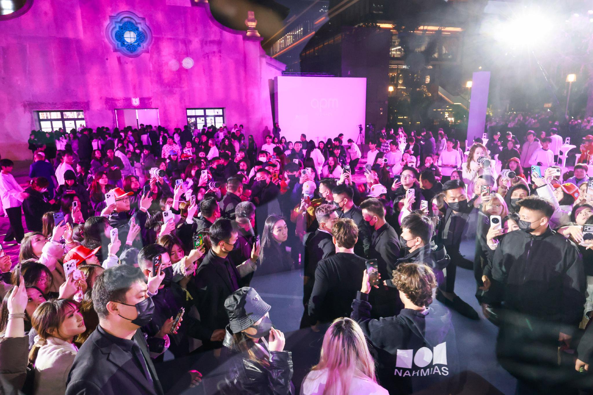 APM Monaco 梦幻旅程：在春日的褶皱里，重识珠宝的温度