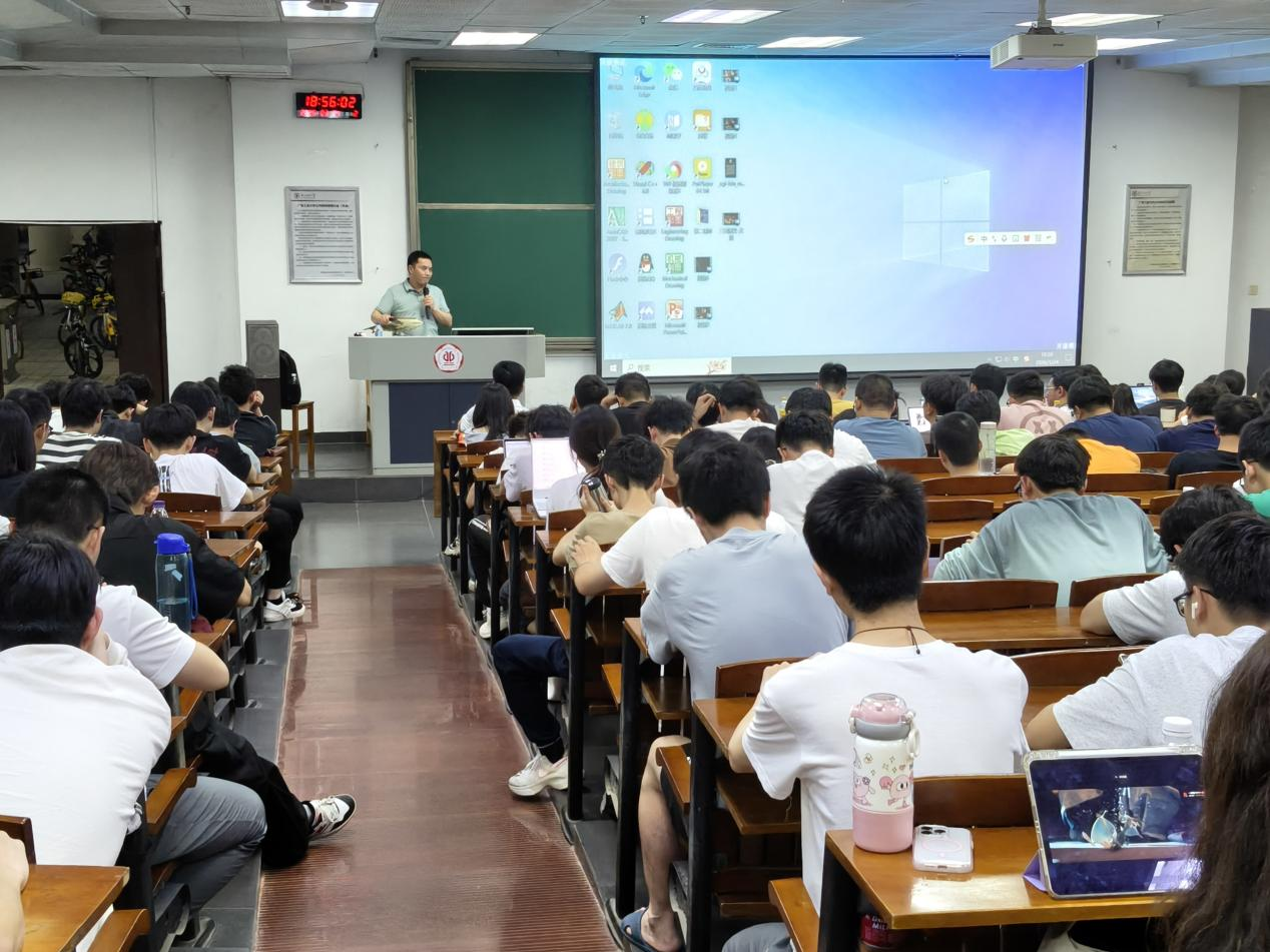 武大教授鲁小俊评说《三国演义》，解读中国社会的文化密码