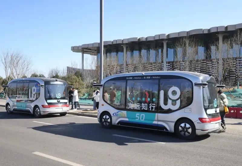 每天车闻：北京启动L2至L4级智能网联新能源汽车商业保险开发应用，零跑朱江明：周末大定订单9086台超出预期