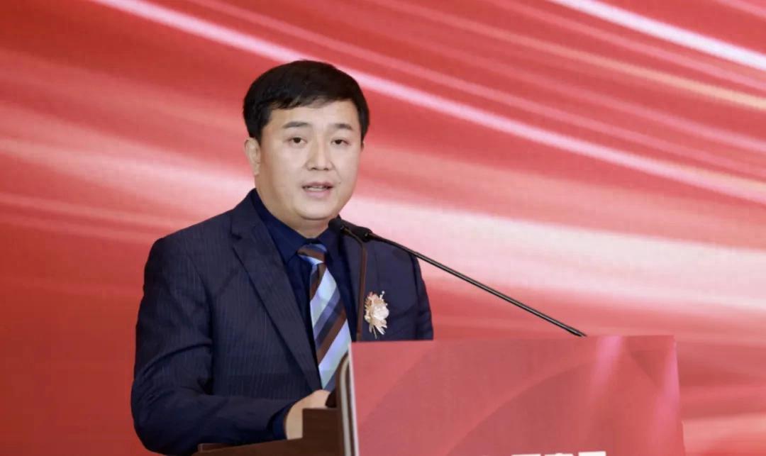 赛美特冲刺港股：年营收7亿，刚完成8亿融资，估值73亿