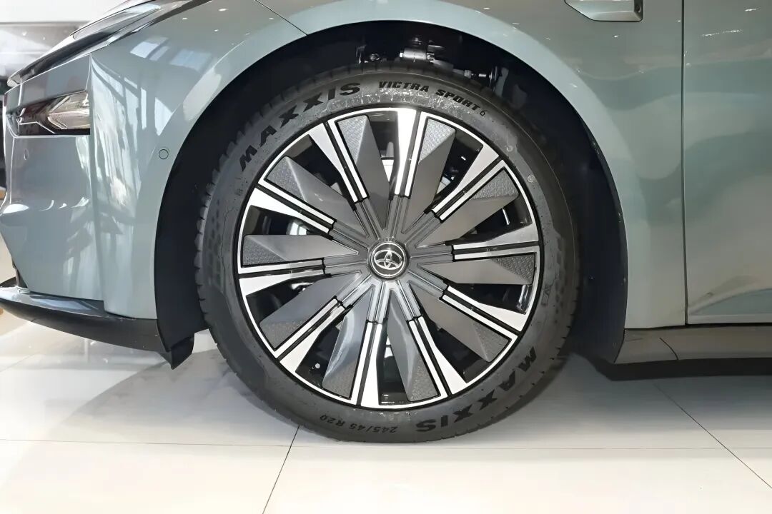 静谧与操控的完美结合：玛吉斯VS6为广汽丰田铂智7注入新动能