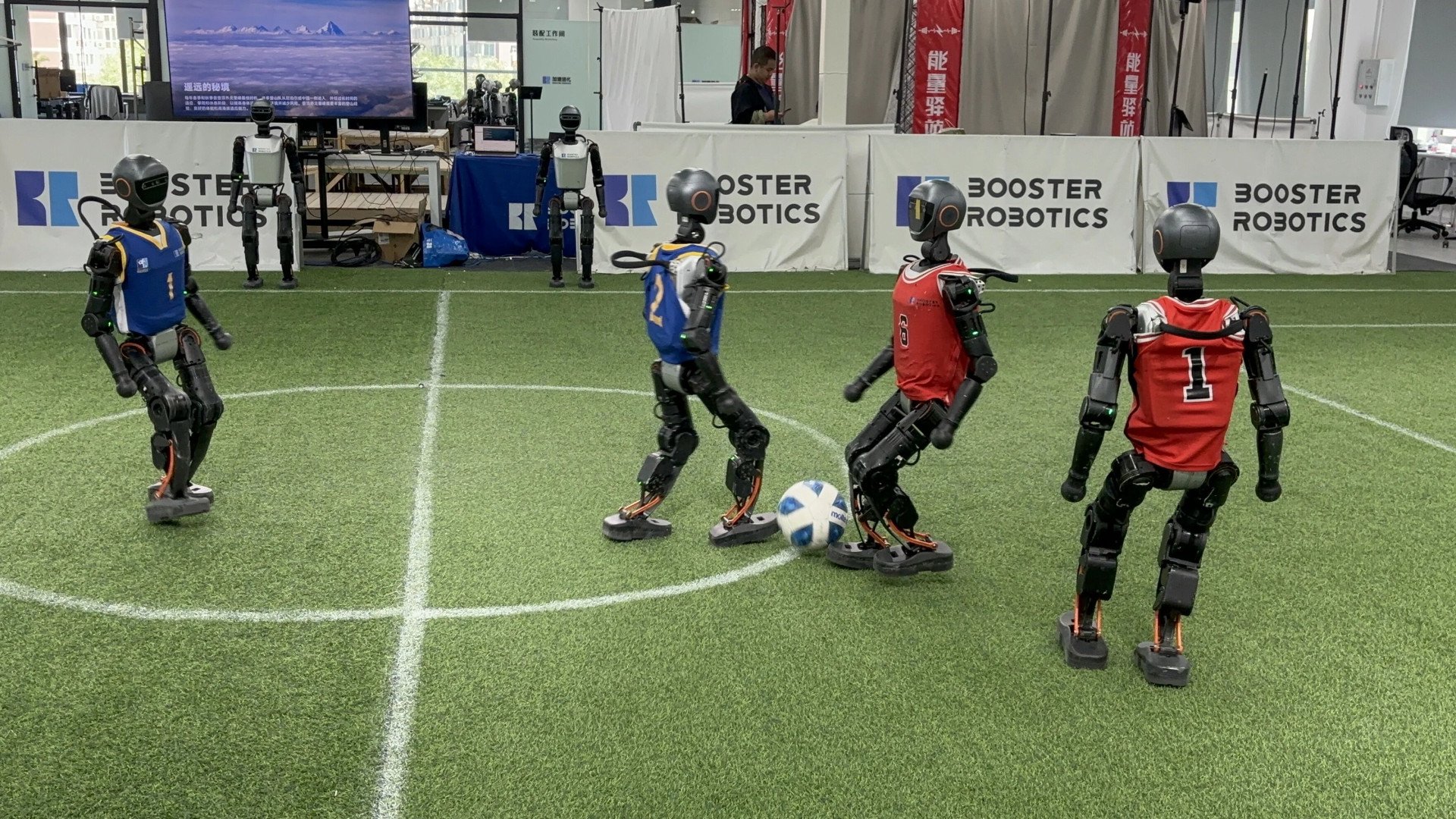 专访诺奖得主皮萨里德斯：AI时代的就业前景