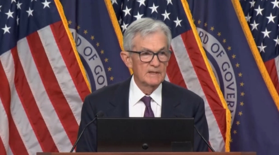 美联储主席，突然释放重磅信号！黄金、白银大涨