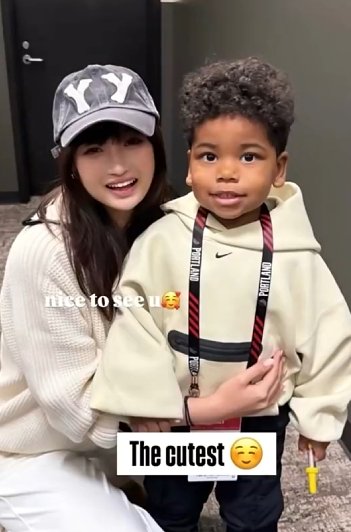 韩乔生：杨瀚森这情商在NBA吃得住 女友跟利拉德的孩子玩一块去了