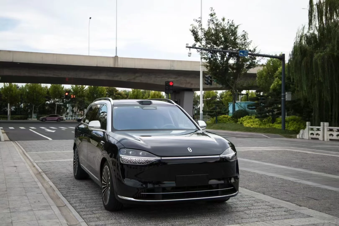 连续两年盈利！赛力斯年报出炉