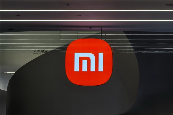 小米大模型新里程碑！雷军宣布好消息：MiMo调用量超过1万亿Token