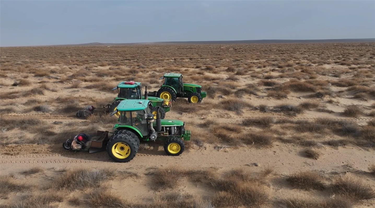 杭锦旗“土味儿”专利“治沙利器”生态建设显担当