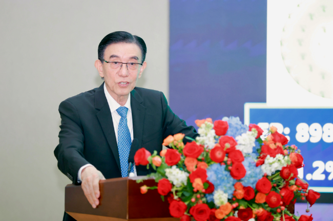 中微董事长尹志尧,给半导体泼点冷水 | 海斌访谈