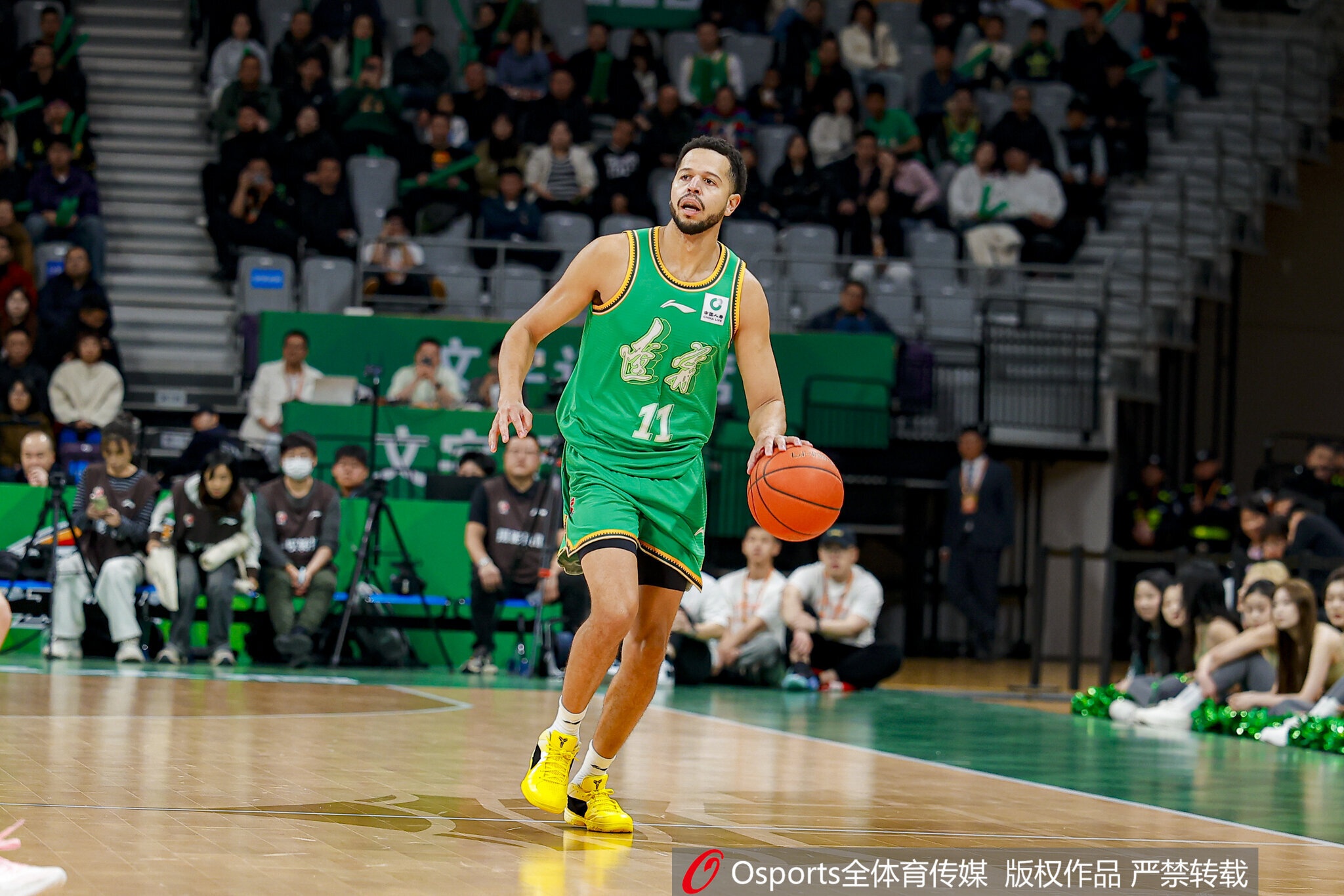 手热得发烫！辽宁外援哈维打满首节6中5&4记三分砍下14分1板