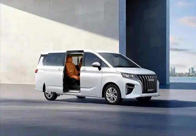 2026款锐胜王牌M7：8.98万元起，打造全能MPV与宿营
