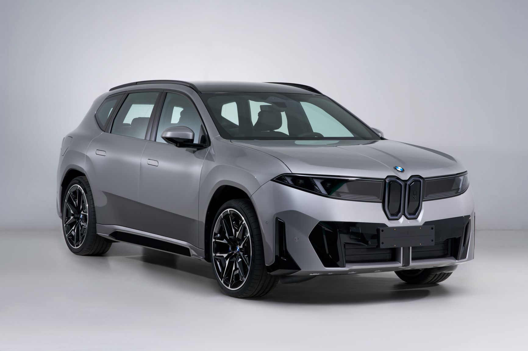 华晨宝马 iX3 纯电 SUV 申报：采用全新设计语言，2026 北京车展正式亮相