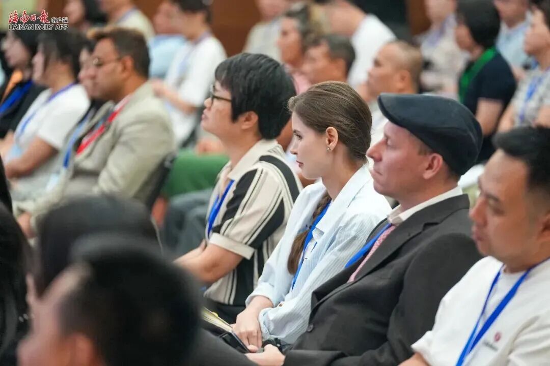 新聞發佈會現場。海南日報全媒體記者 武威 攝