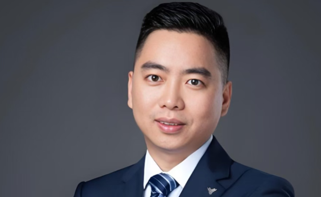 哪吒汽车联合创始人，跳槽宝能！