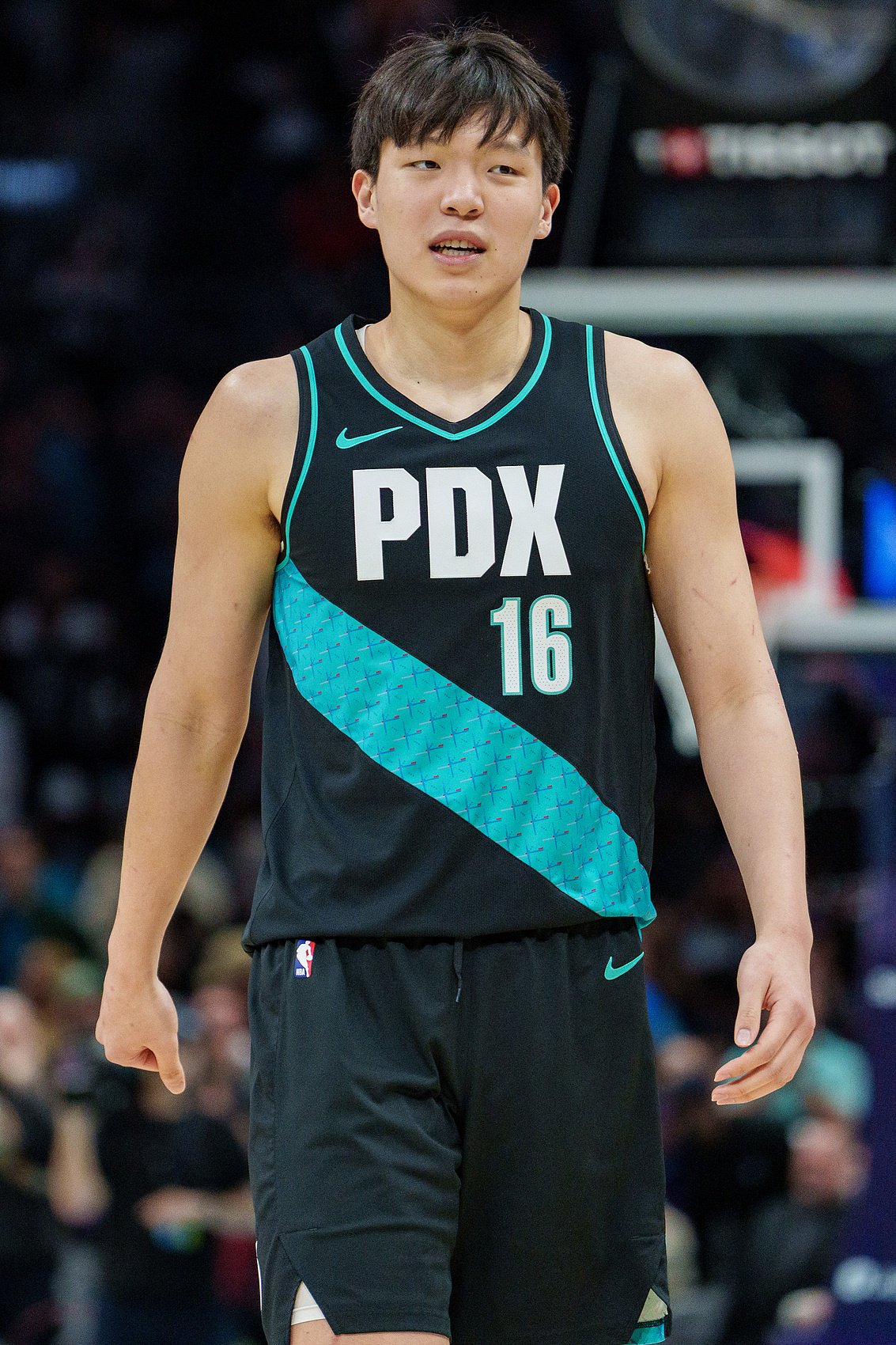 杨瀚森本季获得的机会不多 这与更换教练、培养计划等有直接关系