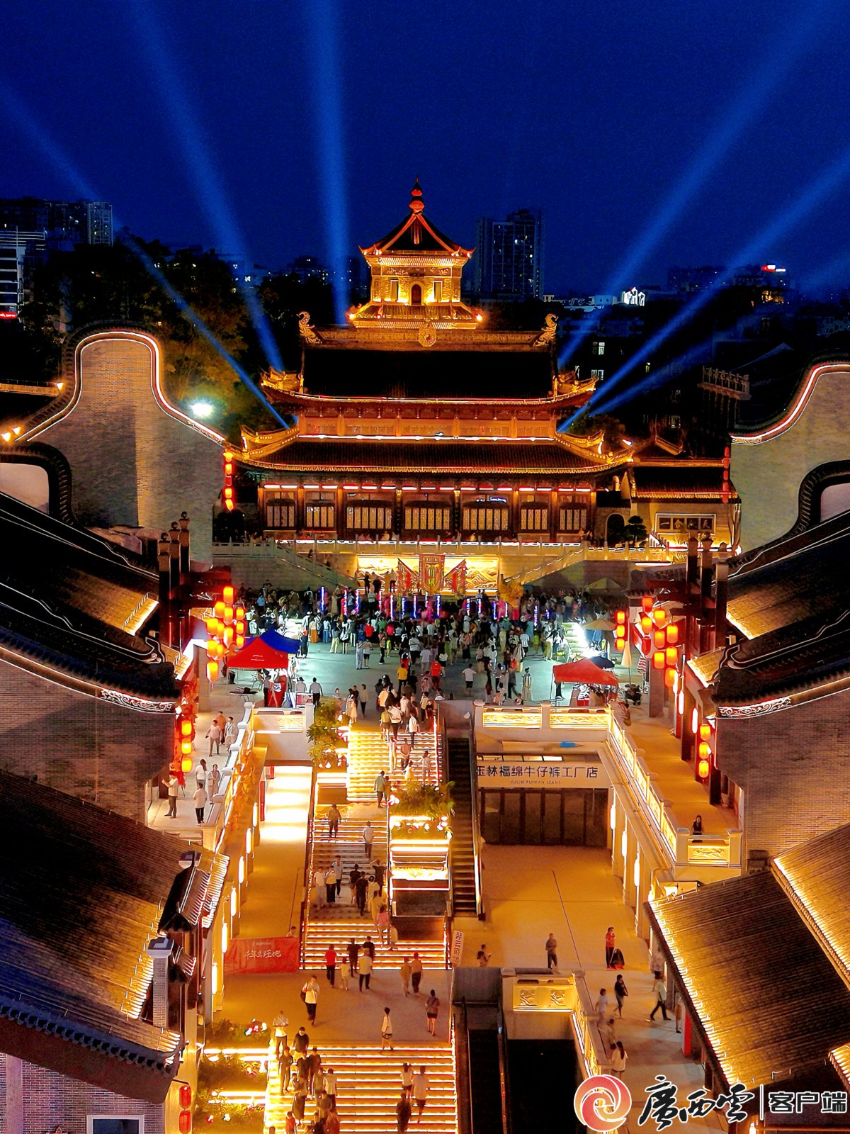 萬花樓文旅綜合城成為玉林首個沉浸式微旅遊目的地。玉林市融媒體中心記者 陳旭慶 攝