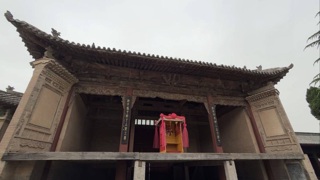 萬榮后土祠中的過亭台
