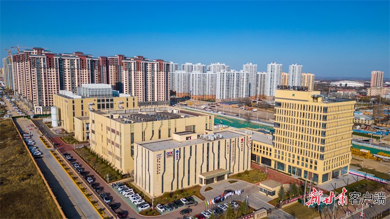 慶陽東數西算產業園區樞紐資源調度區。新甘肅·甘肅日報通訊員 陳飛攝  
