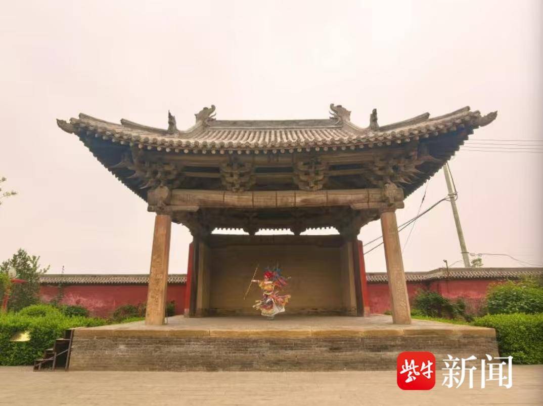 圖為牛王廟戲台，全國第二古老的戲台