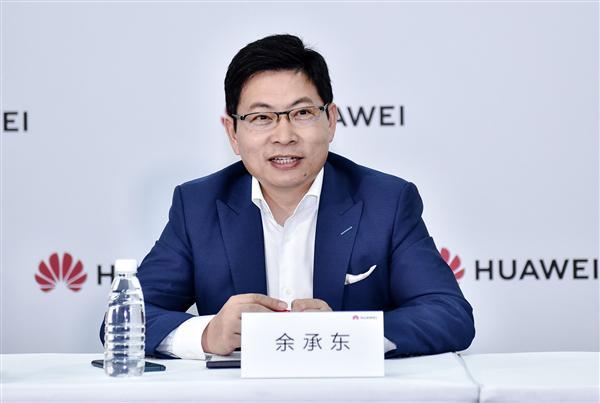 余承东再放豪言：问界M9让中国汽车产业家家都学习 新M9要让他们永远追不上