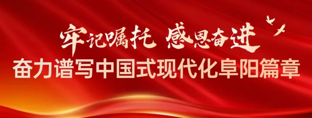 事发临沂商城附近，大货车起火，市民李汉银冲了上去……