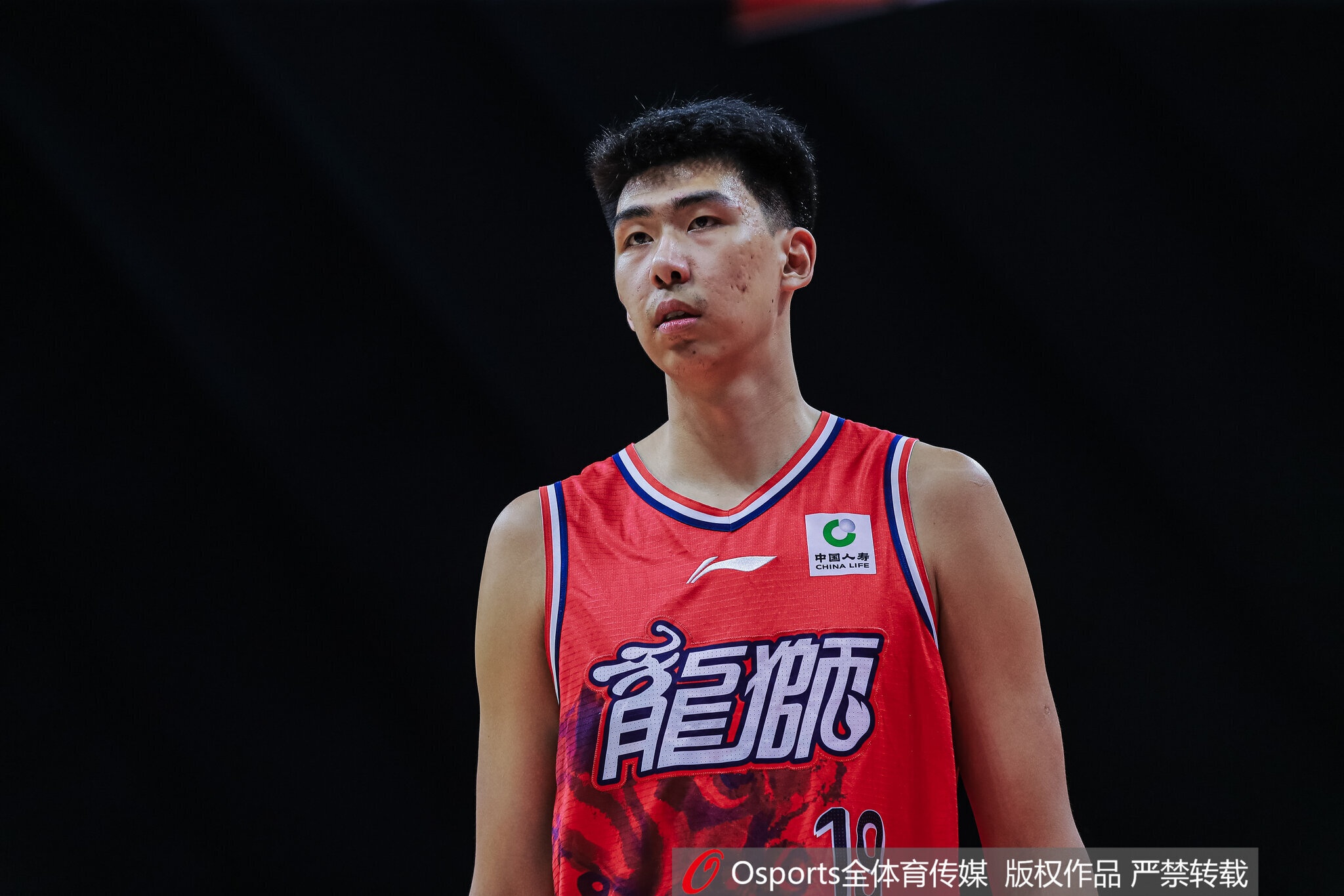 直播吧：若赴美打球 徐昕更倾向于先打NCAA