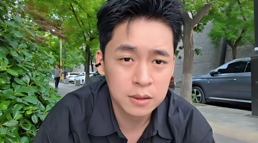 “有些人别小丑了！张开朗回应116主播站位！这么着急又唱又跳！表忠心没必要！”