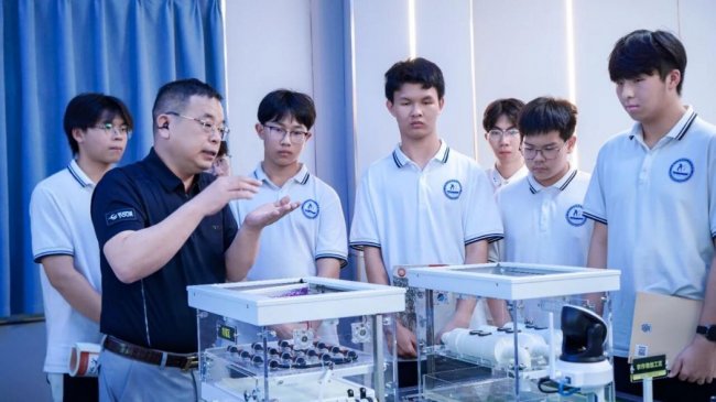 东莞市南博职业技术学校：深耕人工智能技术与应用专业建设，助力学子逐梦AI浪潮