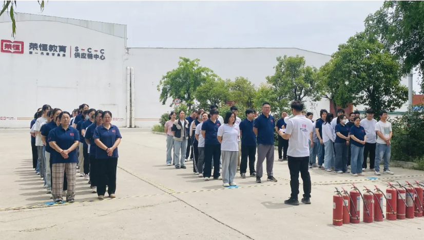 图:消防演练清点人数
