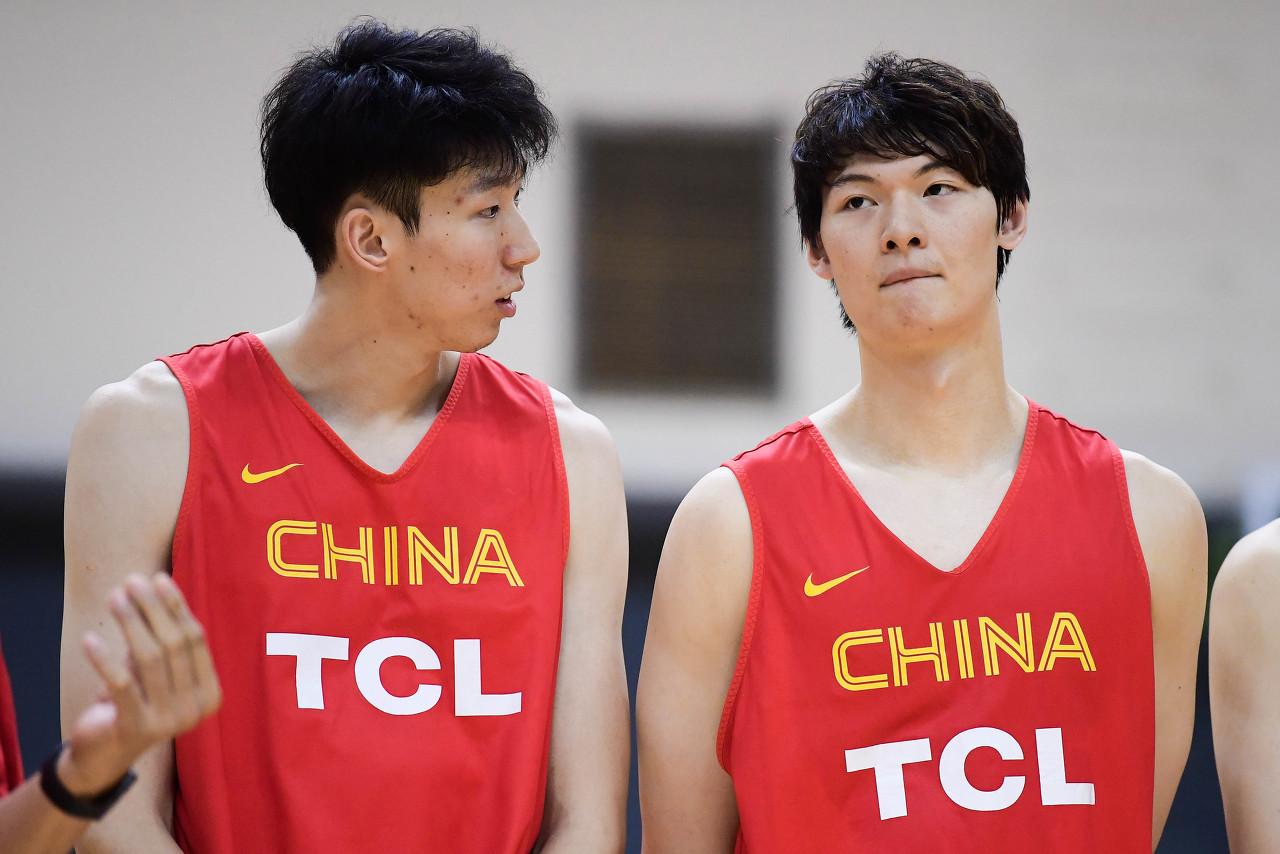 媒体人：感慨周琦王哲林对决 仿佛回到刚出道时的新移动长城对决
